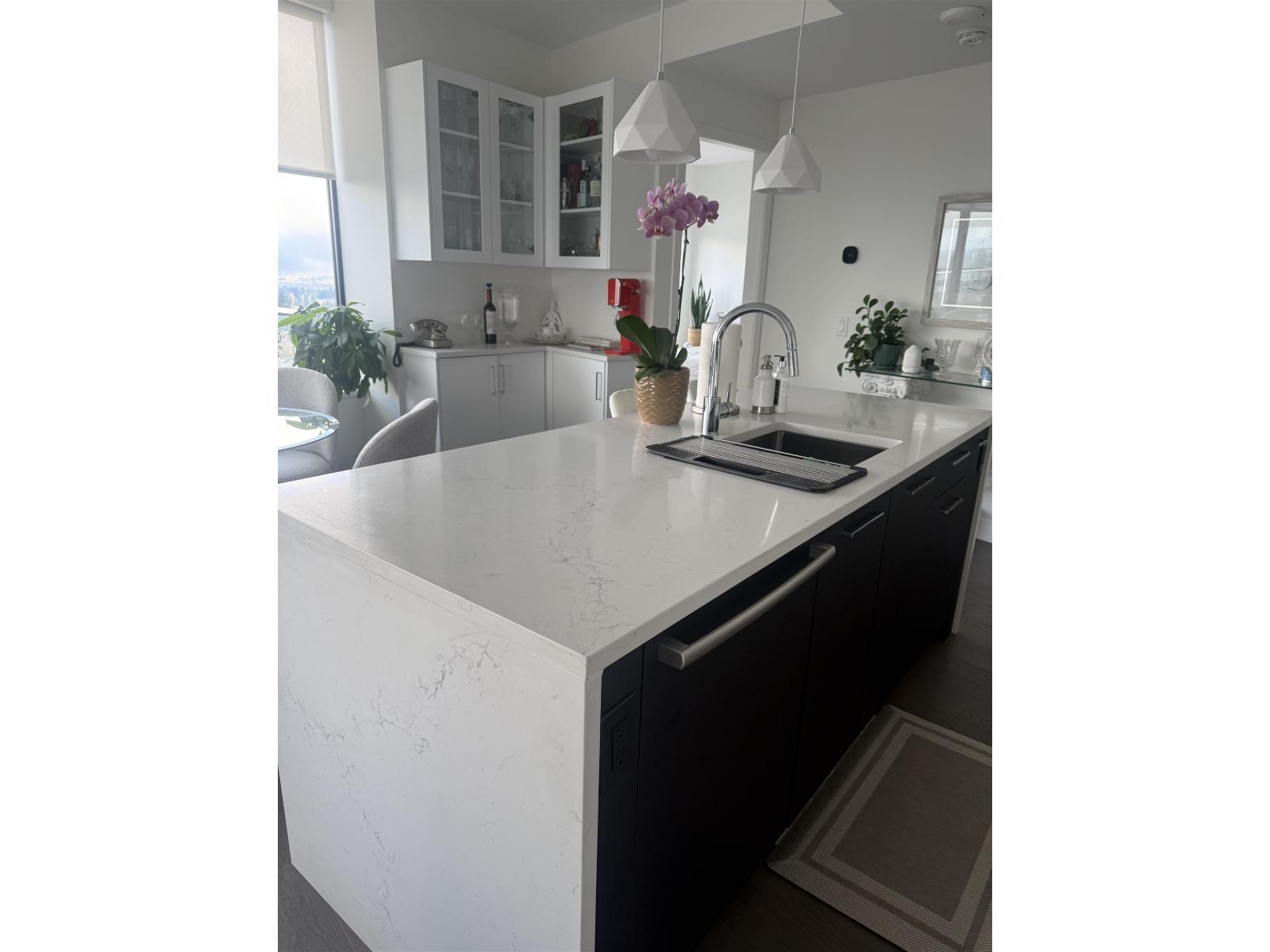 2406 1588 Johnston Road, White Rock, British Columbia  V4B 3Z7 - Photo 4 - R3073130