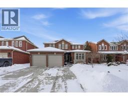 9 STONE GATE Drive, Grimsby, Ontario