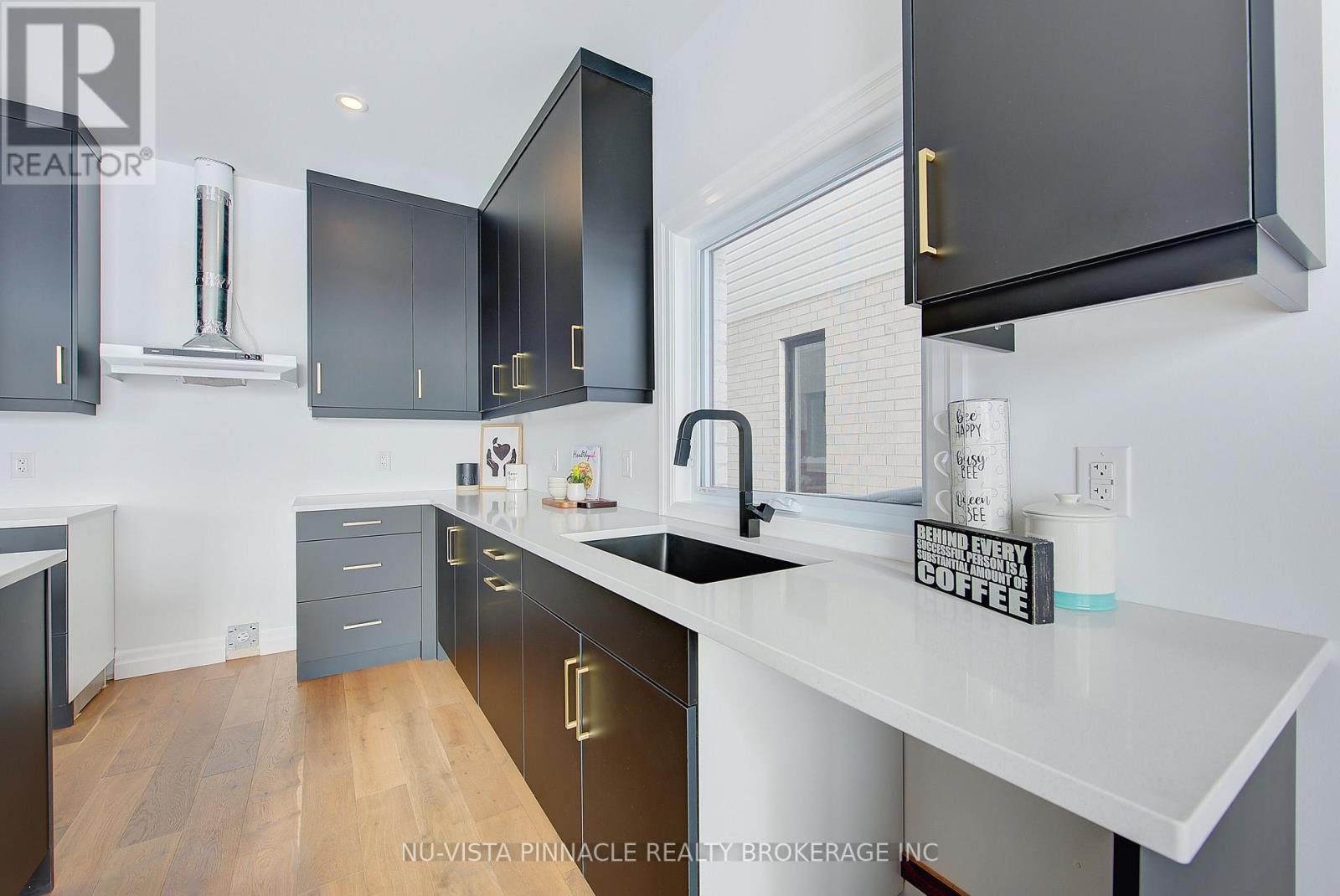 6505 Heathwoods Avenue, London South, Ontario  N6P 1P9 - Photo 18 - X12743556