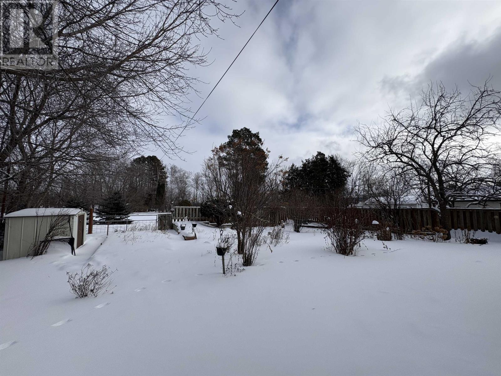 558 Elm Ave, Fort Frances, Ontario  P9A 3J4 - Photo 40 - TB2600144