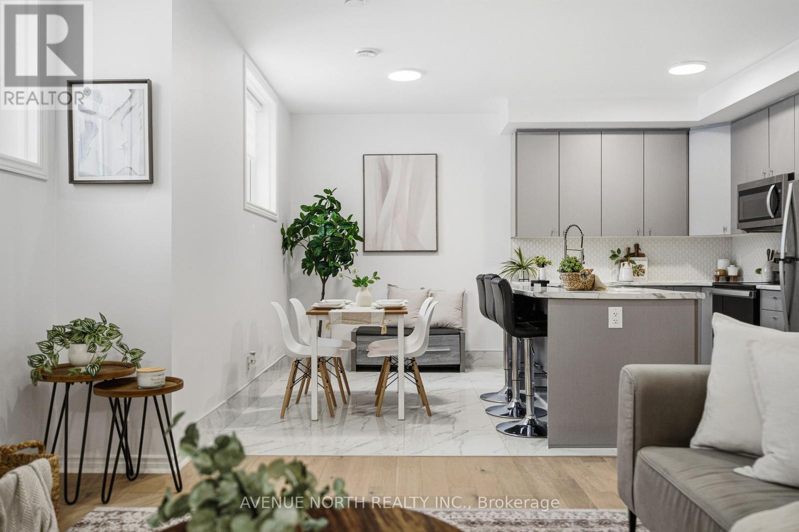 Unit J - 725 Dearborn Private, Ottawa, Ontario K1T 0W4 - Photo 12 - X12743574