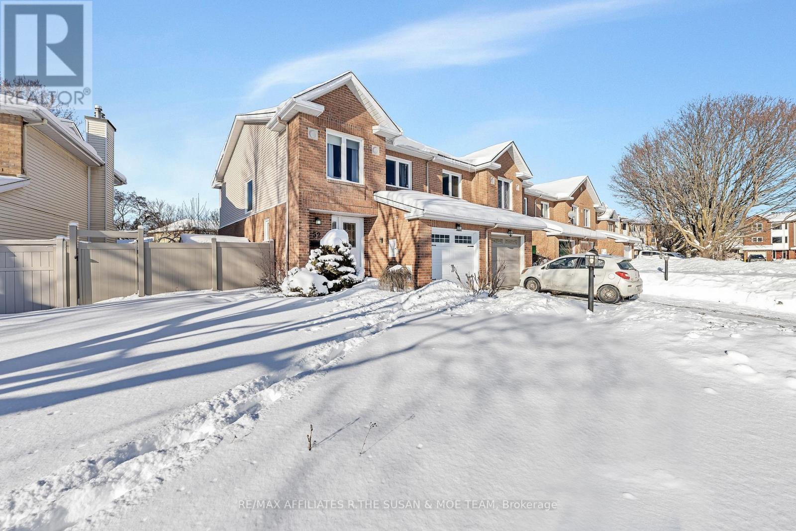 52 Kenmare Place, Ottawa, Ontario K2J 3L9 - Photo 1 - X12743604