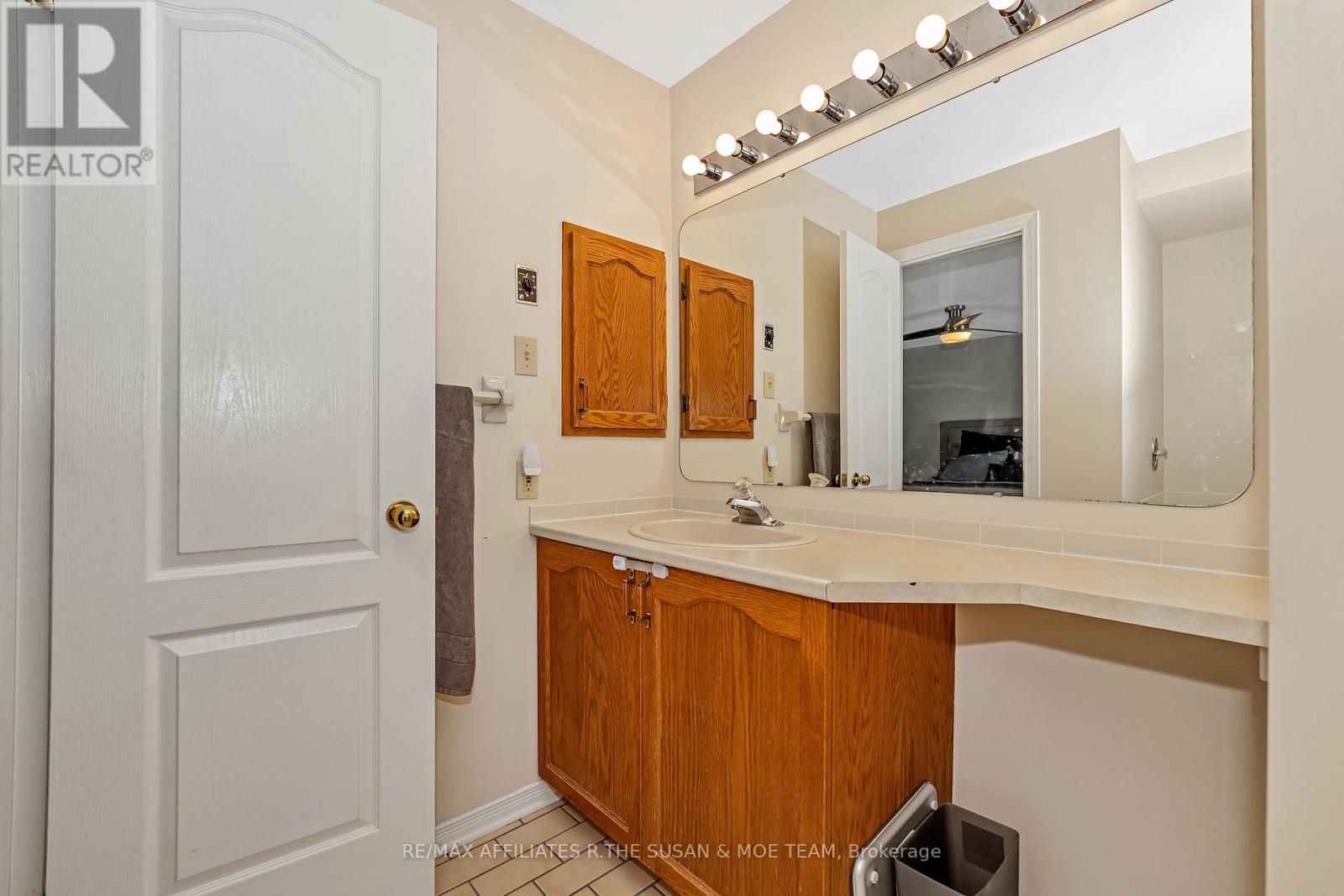 52 Kenmare Place, Ottawa, Ontario K2J 3L9 - Photo 25 - X12743604