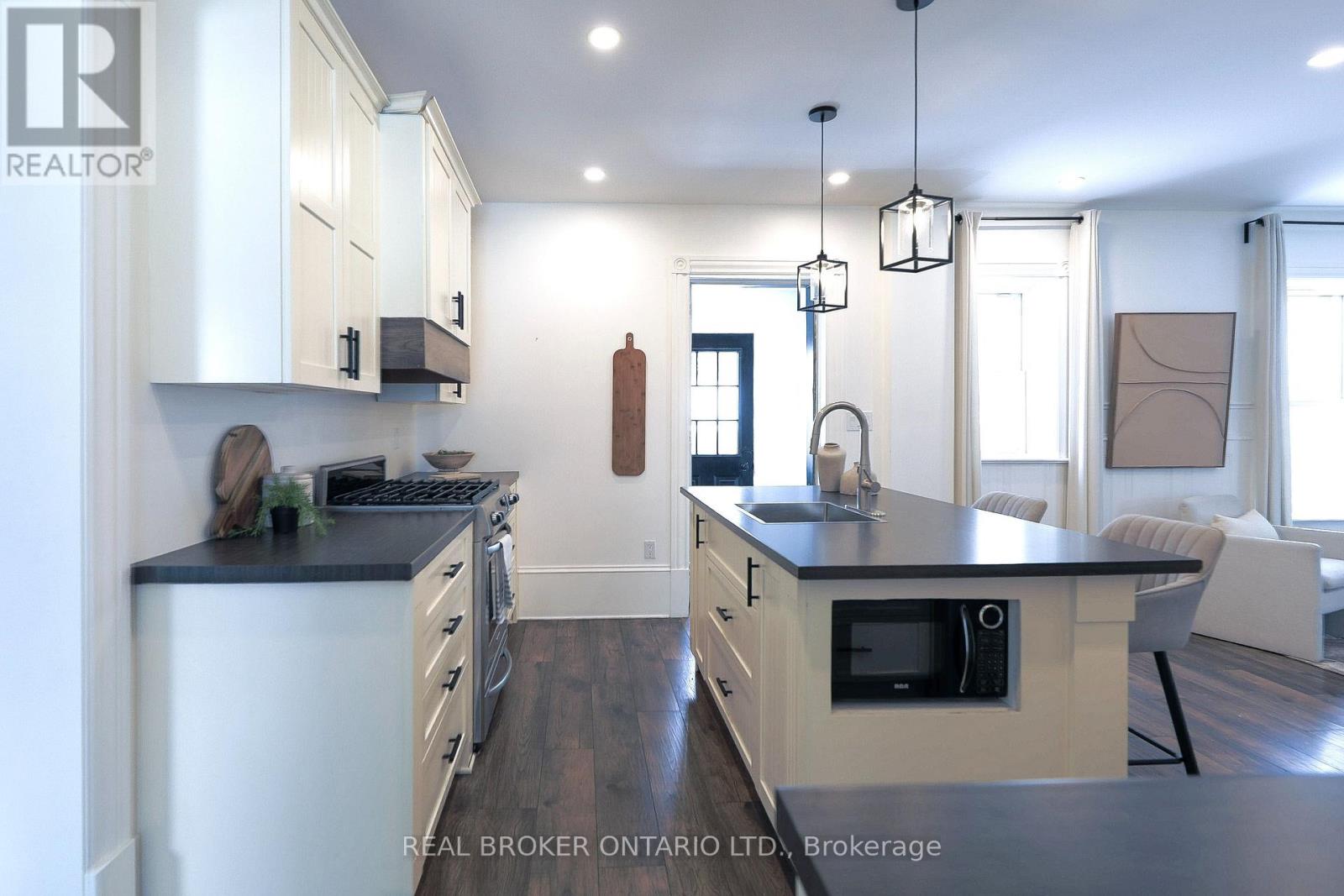 584 Jessup Street, Prescott, Ontario K0E 1T0 - Photo 18 - X12743638