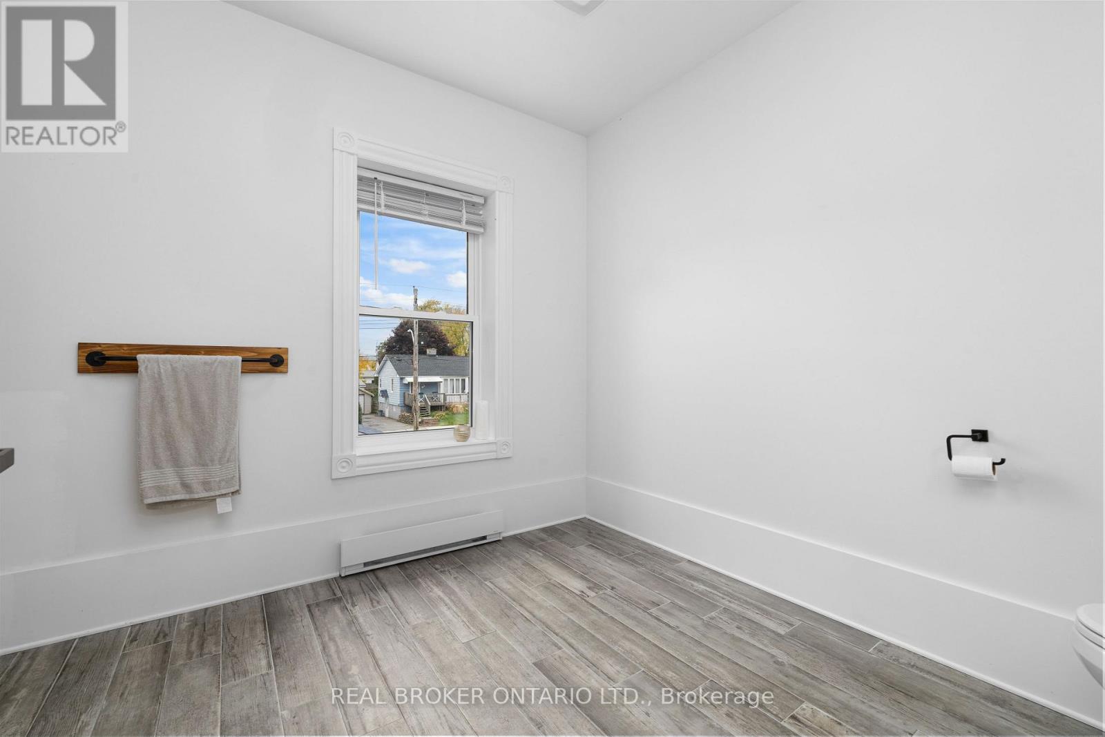 584 Jessup Street, Prescott, Ontario K0E 1T0 - Photo 30 - X12743638