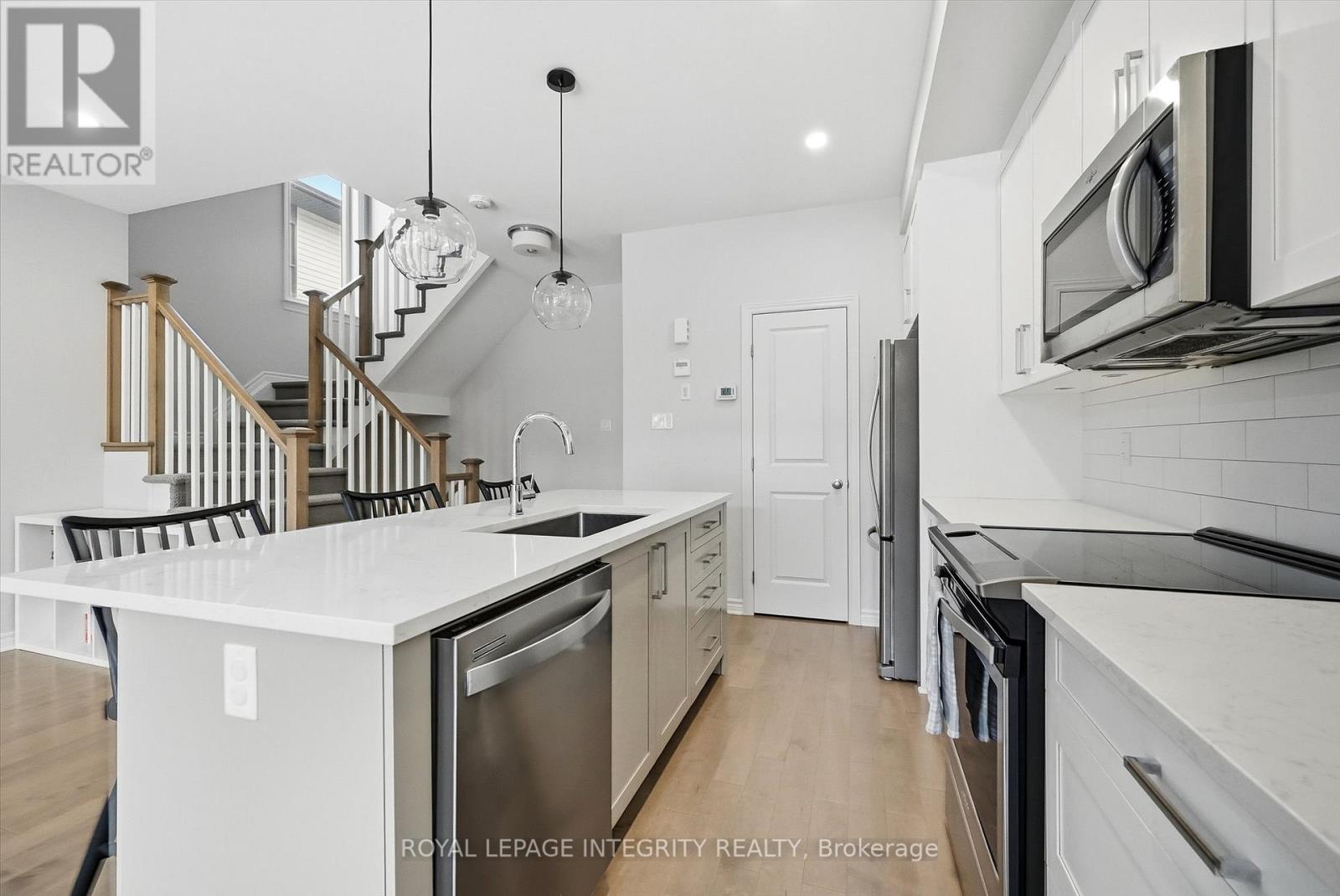 518 Stadacone Row, Ottawa, Ontario K4A 1J8 - Photo 9 - X12743664