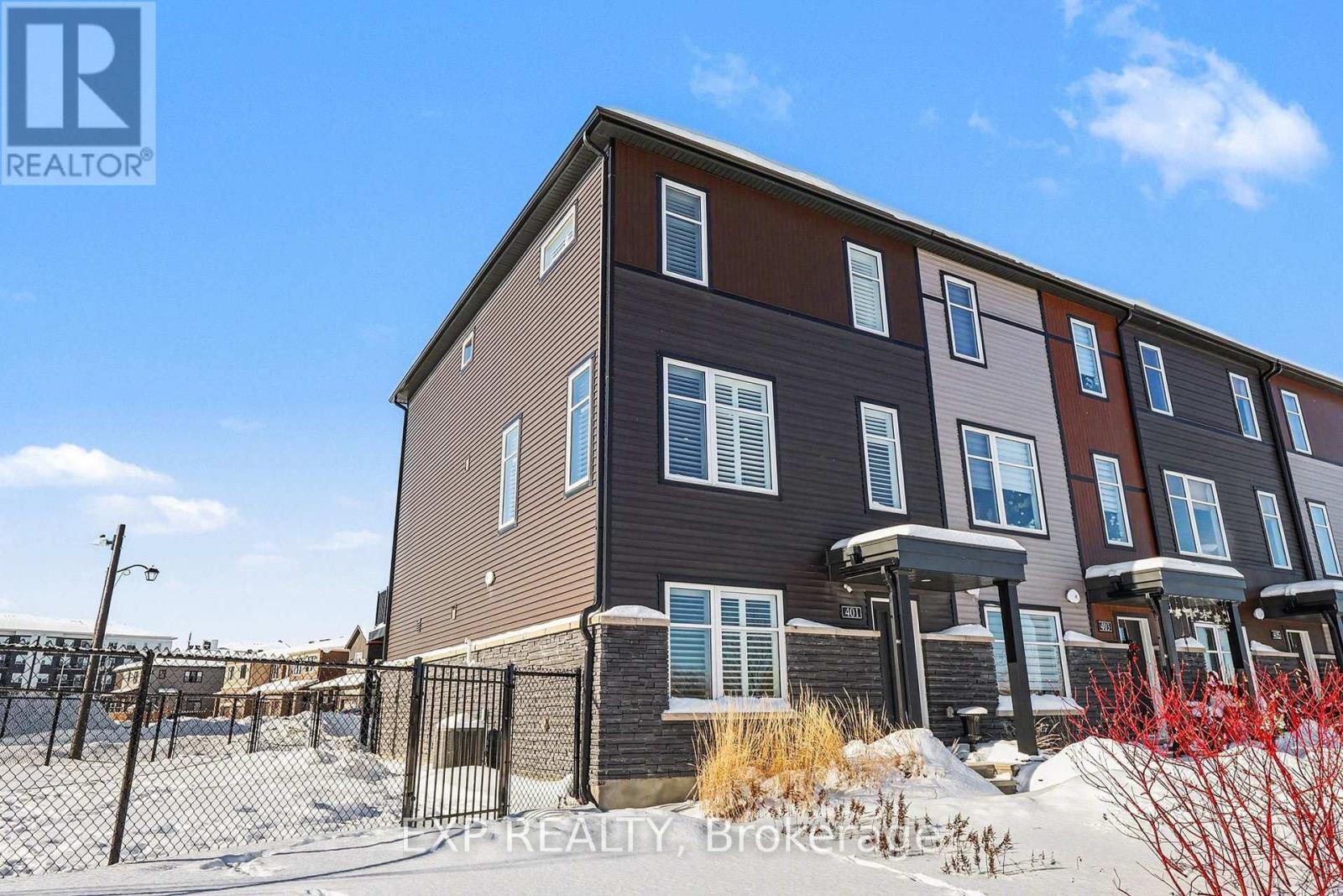 401 Aquaview Drive, Ottawa, Ontario K4A 5K6 - Photo 2 - X12743680