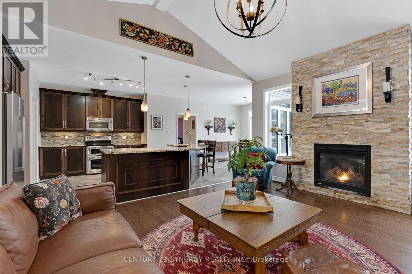 111 Facchin Drive, Beckwith, Ontario K7C 0G6 - Photo 8 - X12743690