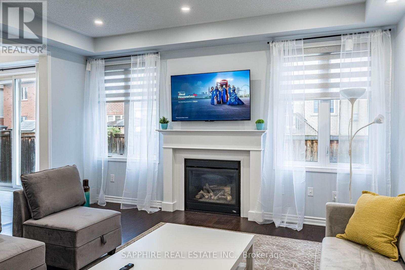 325 Trudeau Drive E, Milton, Ontario  L9T 8Y7 - Photo 8 - W12740710