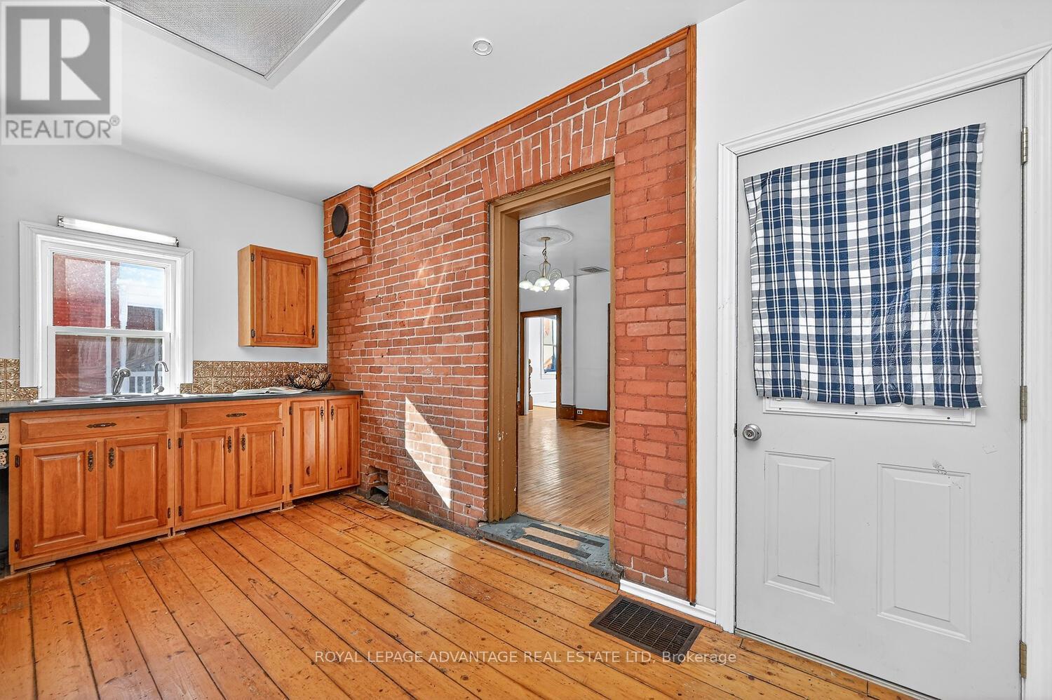 73 Russell Street E, Smiths Falls, Ontario K7A 1G5 - Photo 17 - X12743578