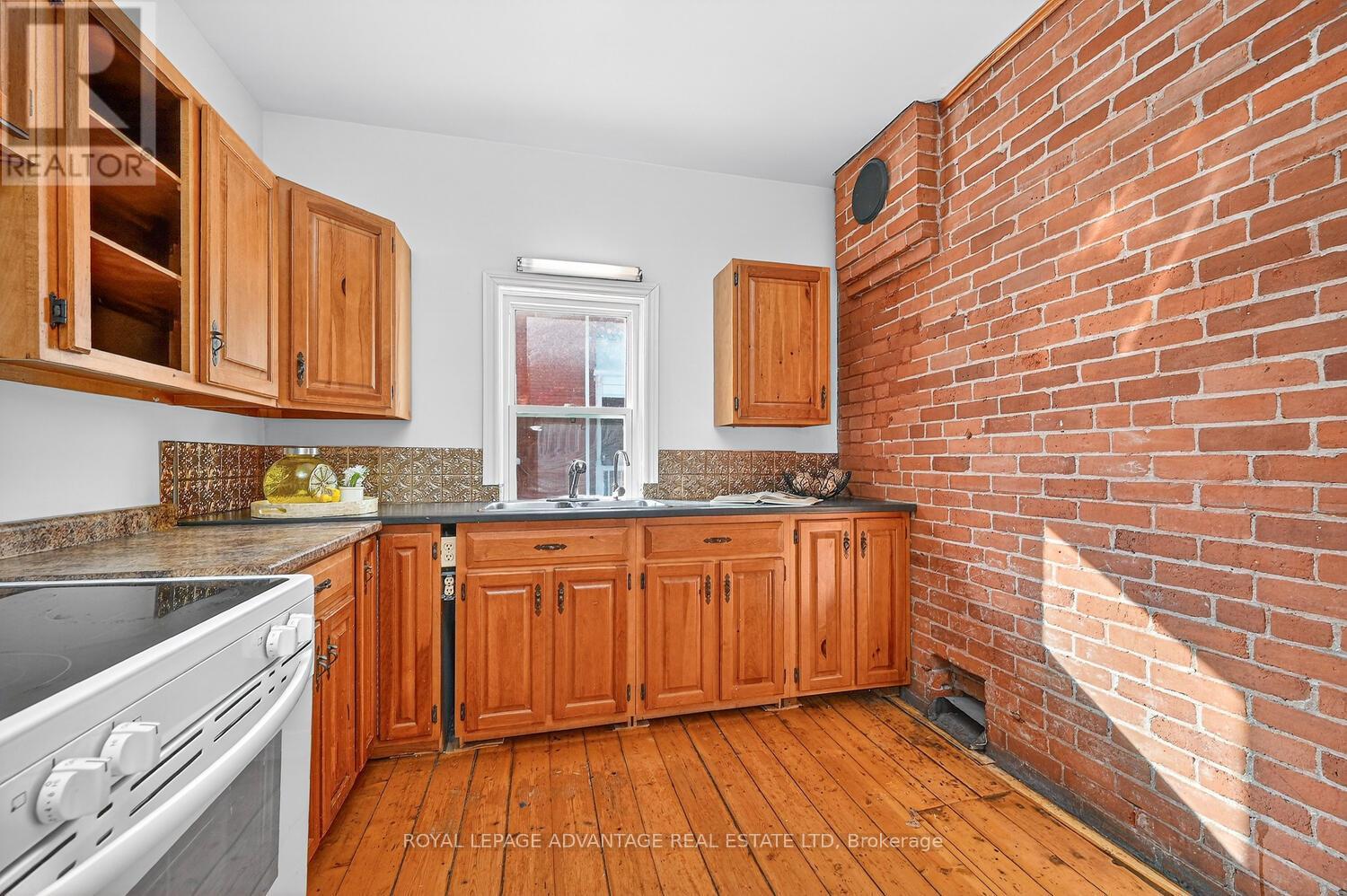 73 Russell Street E, Smiths Falls, Ontario K7A 1G5 - Photo 18 - X12743578