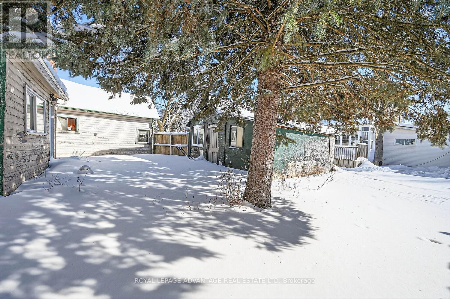 73 Russell Street E, Smiths Falls, Ontario K7A 1G5 - Photo 41 - X12743578