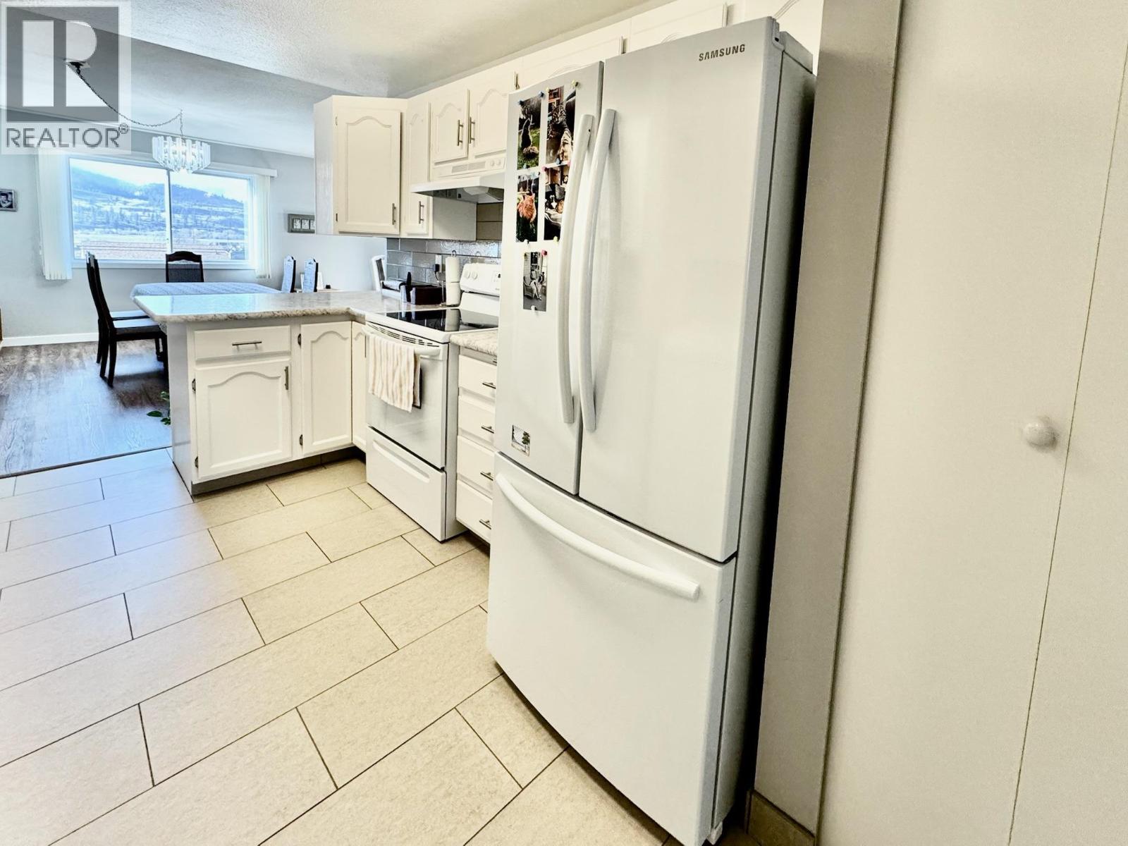 195 Warren Ave Street W Unit# 308, Penticton, British Columbia V2A 3N1 - Photo 5 - 10374350