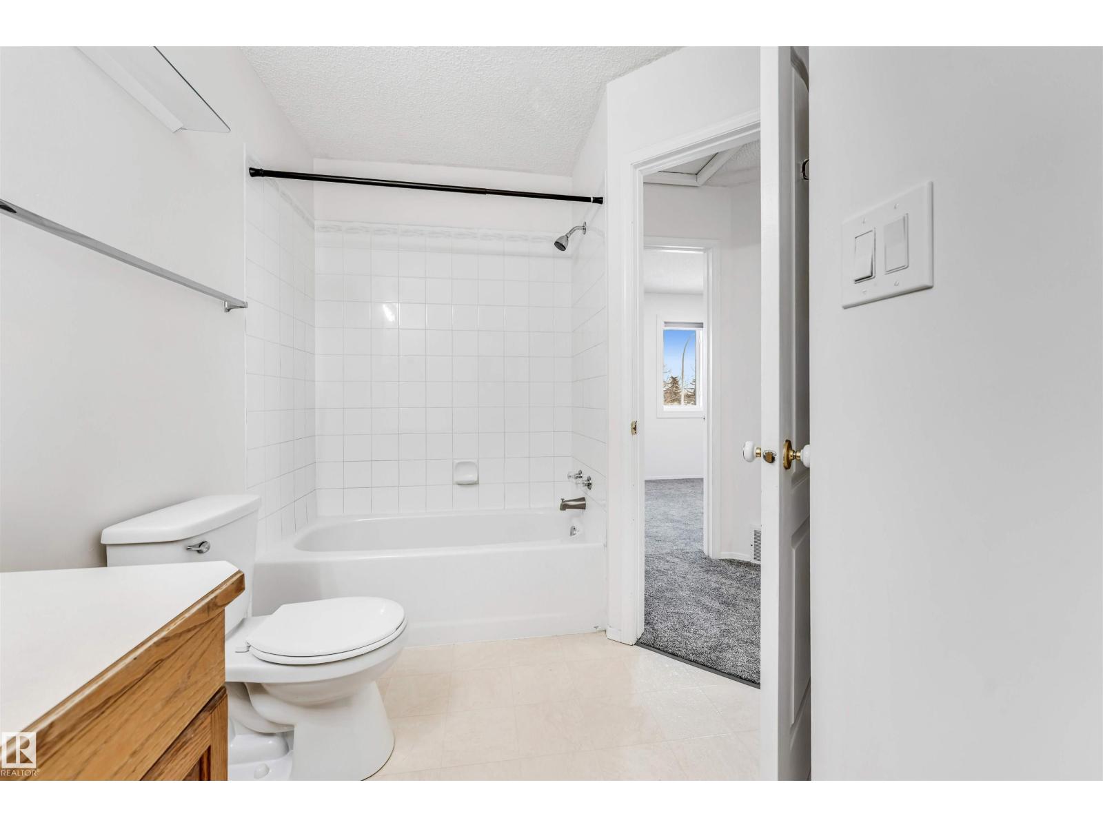 #5 1033 Youville Dr W Nw, Edmonton, Alberta T6L 6V9 - Photo 24 - E4471663