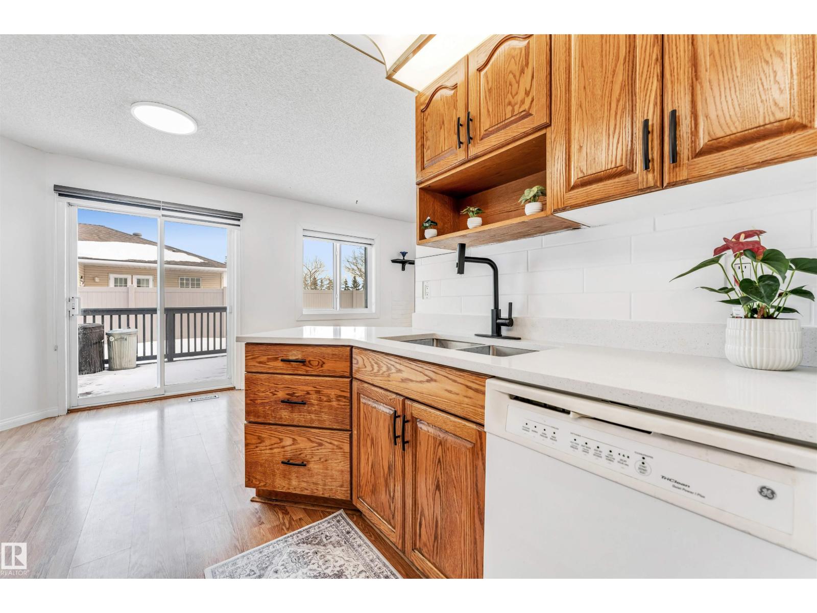 #5 1033 Youville Dr W Nw, Edmonton, Alberta T6L 6V9 - Photo 17 - E4471663