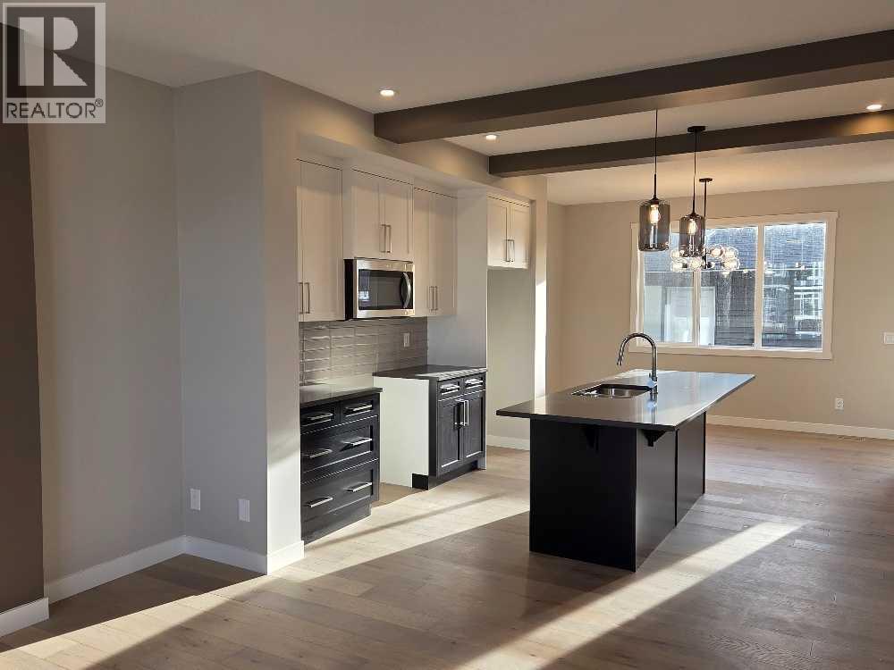 105 Cobbestone Gate Sw, Airdrie, Alberta  T4B 0R7 - Photo 6 - A2274503