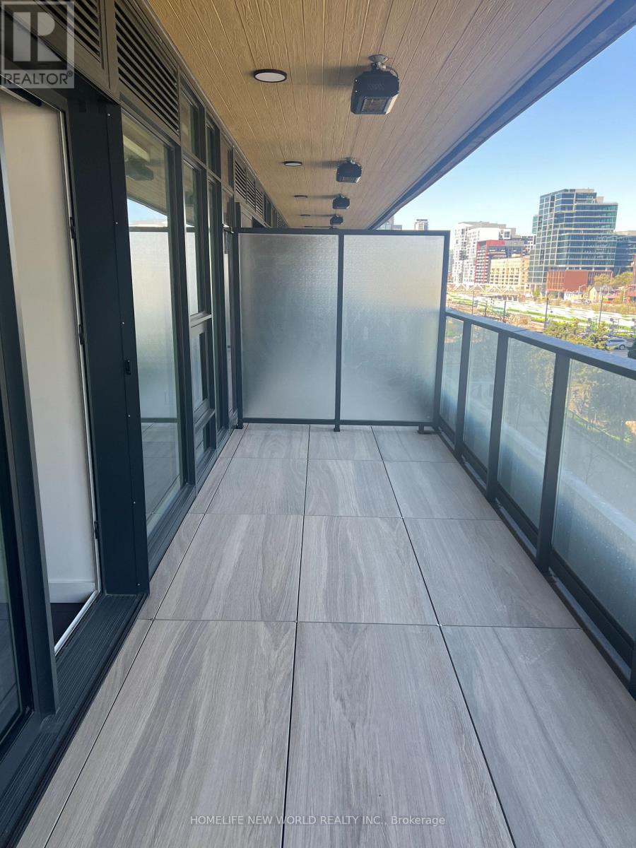 501 - 1 Concord Cityplace Way, Toronto, Ontario  M5V 0X3 - Photo 4 - C12743518