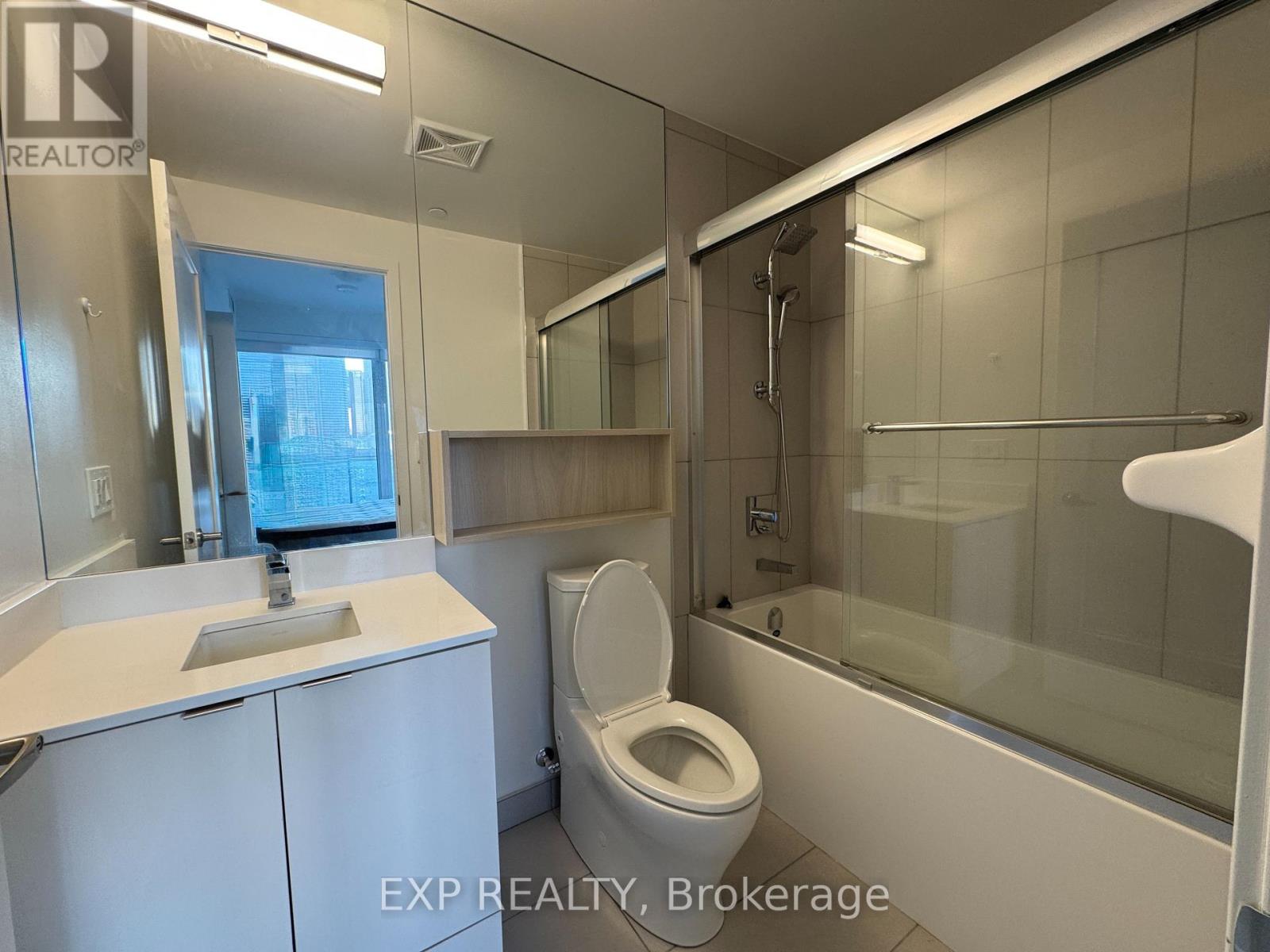 1472 - 135 Lower Sherbourne Street, Toronto, Ontario  M5A 1Y4 - Photo 6 - C12743560