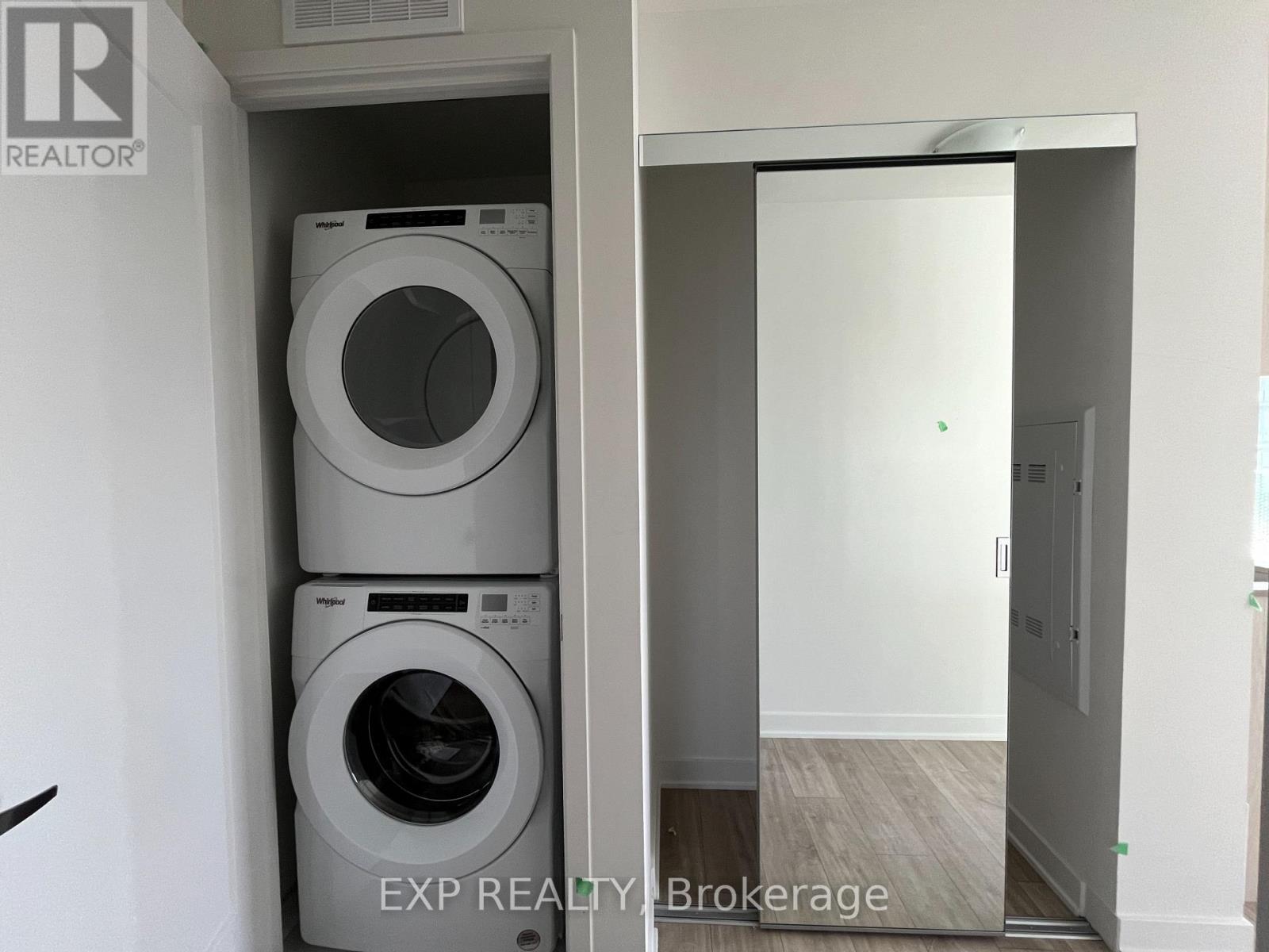 1472 - 135 Lower Sherbourne Street, Toronto, Ontario  M5A 1Y4 - Photo 8 - C12743560