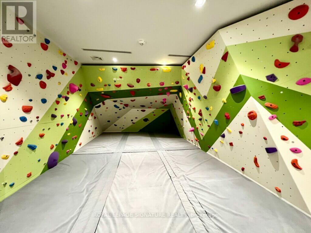 2510 - 20 Tubman Avenue E, Toronto, Ontario  M5A 0M8 - Photo 22 - C12743582