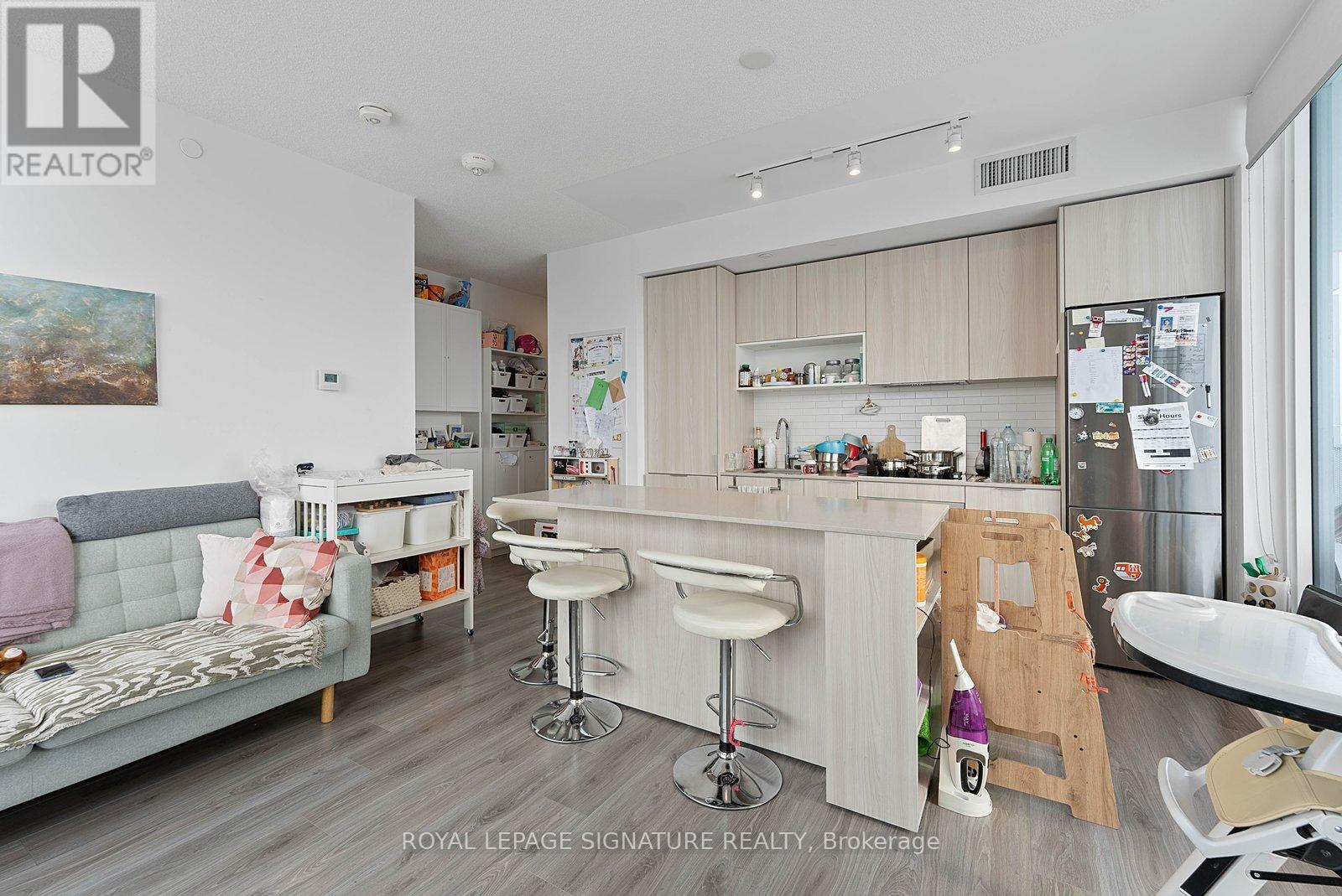 2510 - 20 Tubman Avenue E, Toronto, Ontario  M5A 0M8 - Photo 9 - C12743582