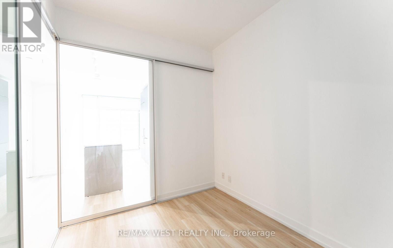 712 - 33 Helendale Avenue, Toronto, Ontario  M4R 0A4 - Photo 31 - C12743688