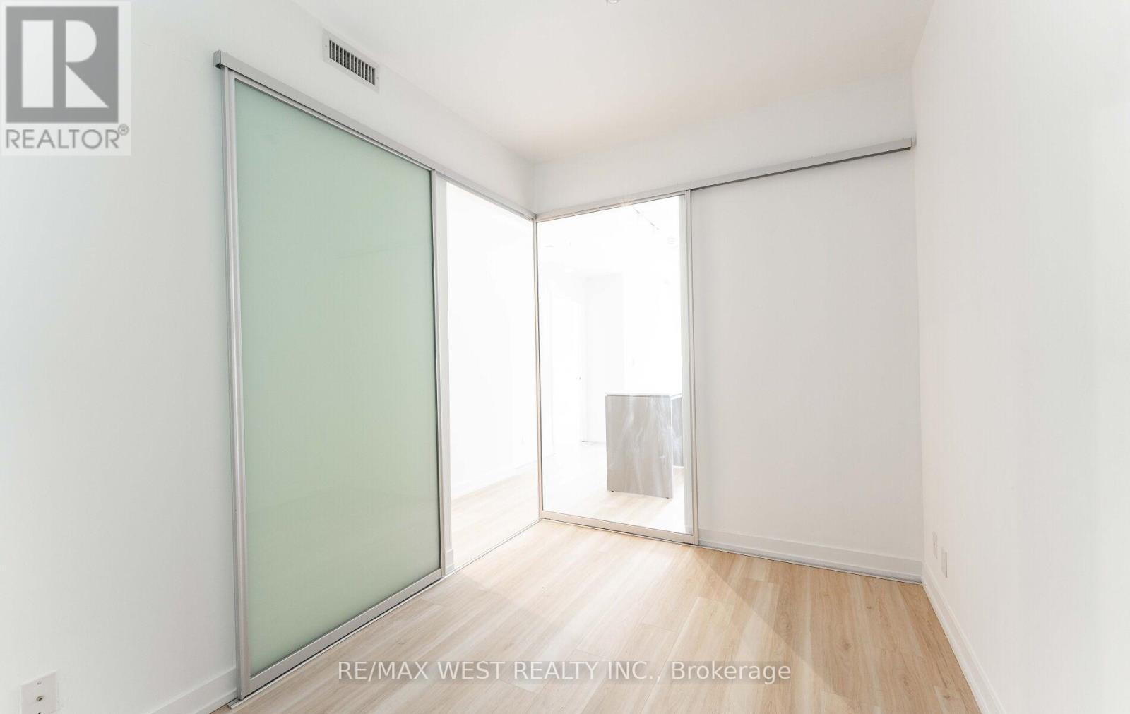 712 - 33 Helendale Avenue, Toronto, Ontario  M4R 0A4 - Photo 32 - C12743688