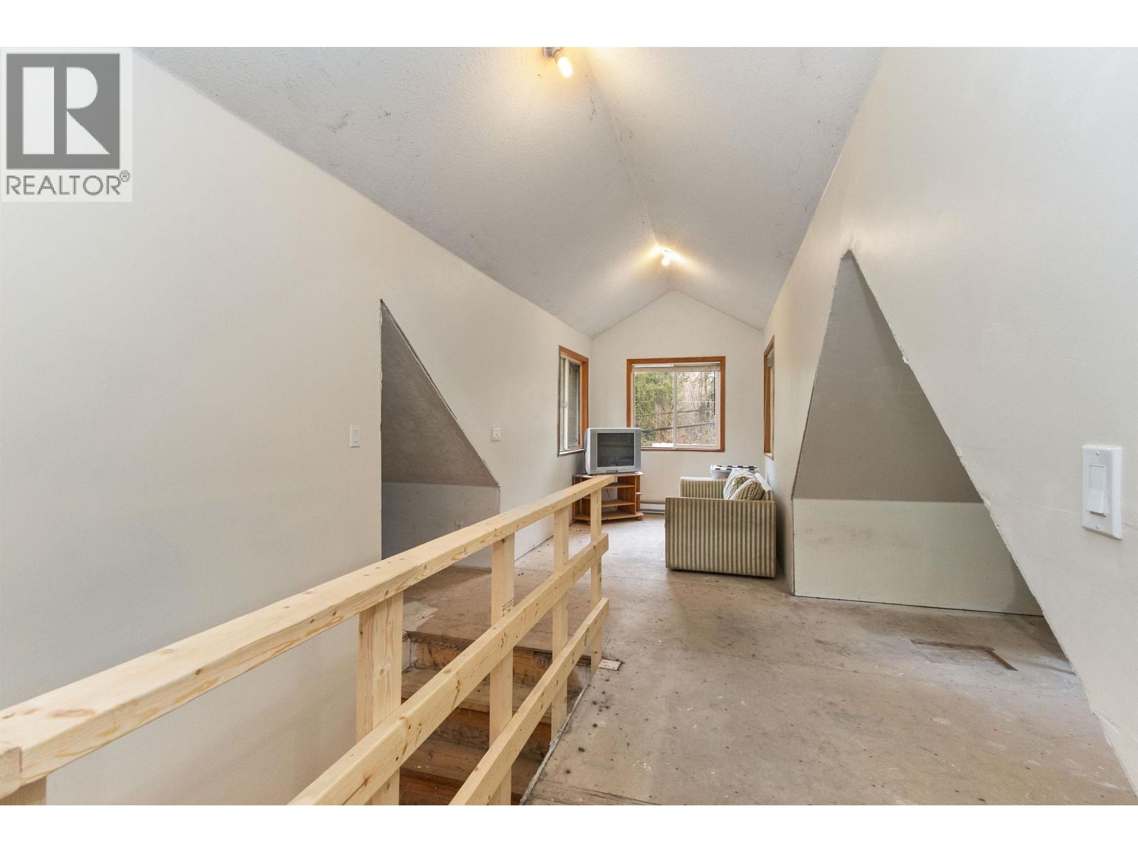 26814 Dewdney Trunk Road, Maple Ridge, British Columbia  V2W 1N9 - Photo 7 - R3084817