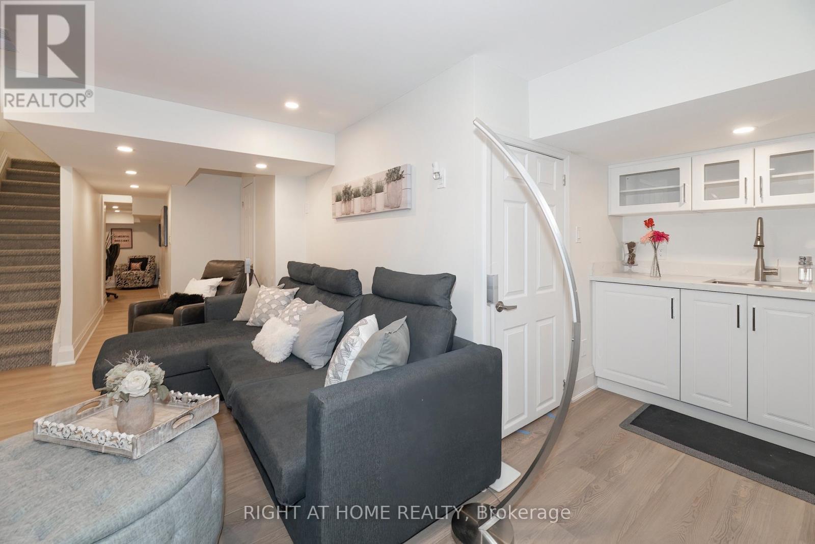 30 Caspian Square, Clarington, Ontario L1C 7G3 - Photo 21 - E12743686