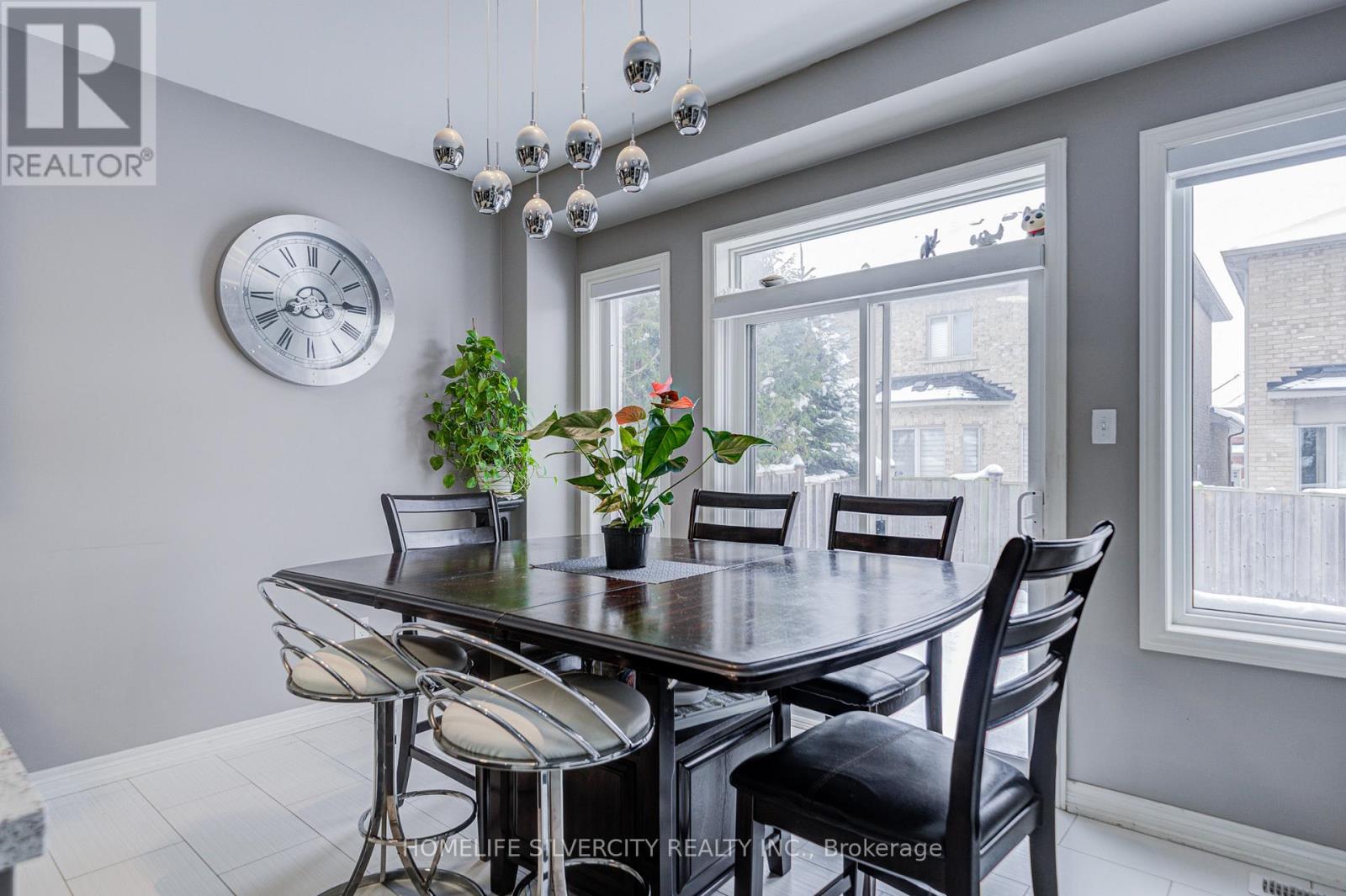 15 Durhamview Crescent, Whitchurch-Stouffville, Ontario  L4A 1H4 - Photo 19 - N12743576