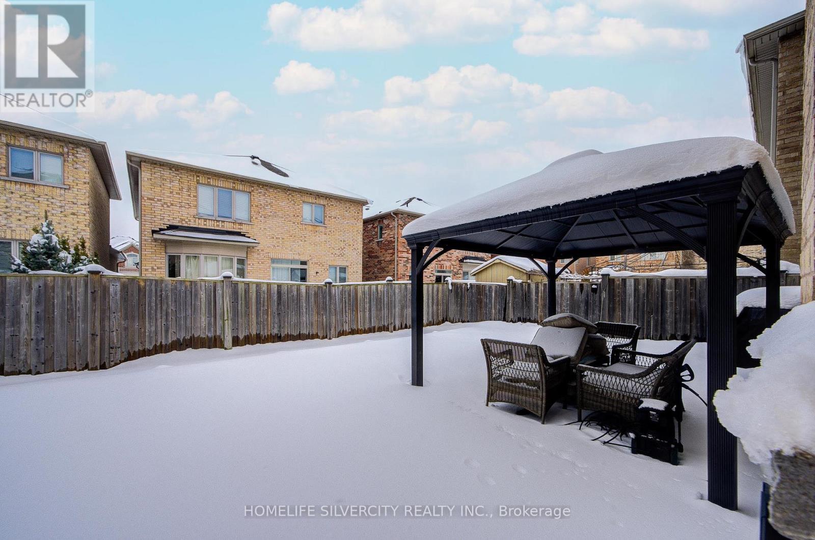 15 Durhamview Crescent, Whitchurch-Stouffville, Ontario  L4A 1H4 - Photo 45 - N12743576