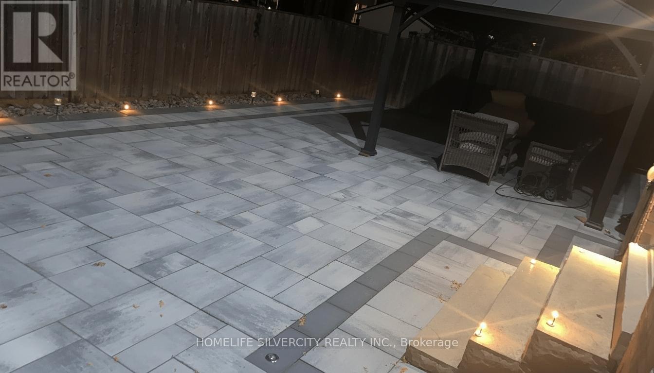 15 Durhamview Crescent, Whitchurch-Stouffville, Ontario  L4A 1H4 - Photo 48 - N12743576