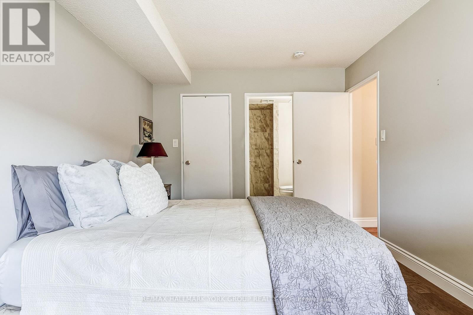 308 - 155 Main Street, Newmarket, Ontario  L3Y 8C2 - Photo 15 - N12743602