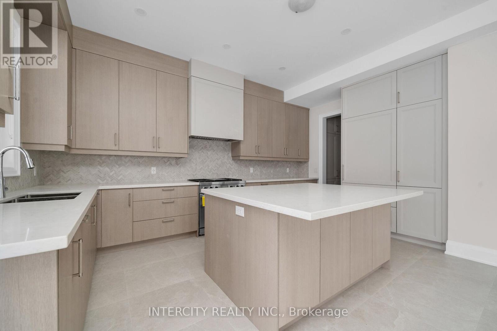 Lot 17n - 6 Saxby Farm Avenue, King, Ontario  L7B 0T3 - Photo 13 - N12743678