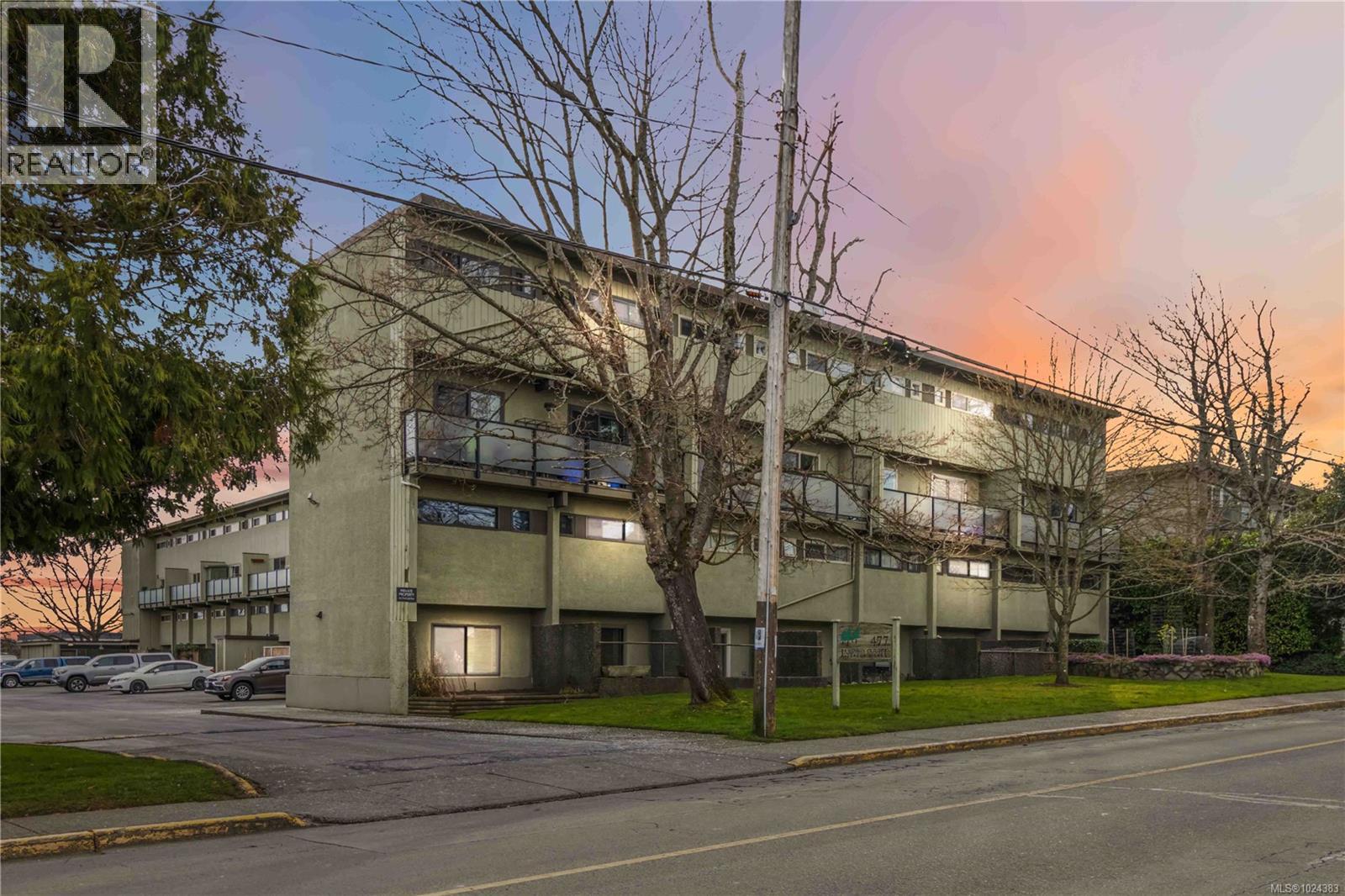 16 477 Lampson St, Esquimalt, British Columbia  V9A 5Z4 - Photo 32 - 1024383