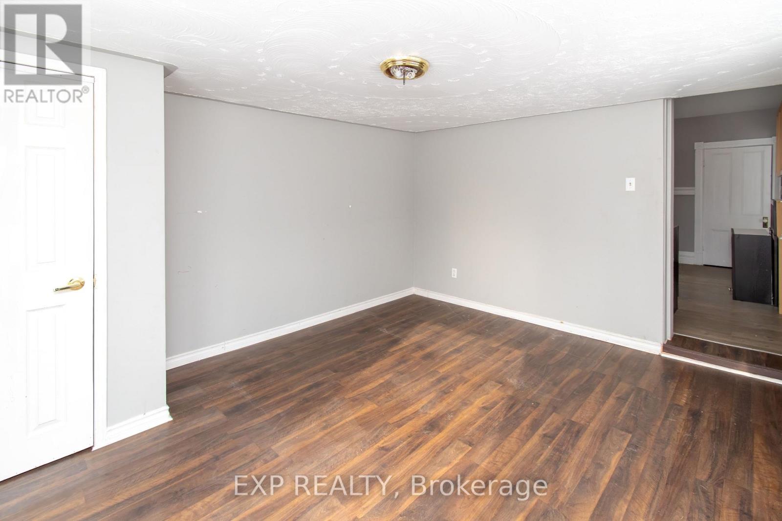 80 Burton Avenue, Barrie, Ontario  L4N 2R6 - Photo 27 - S12743532