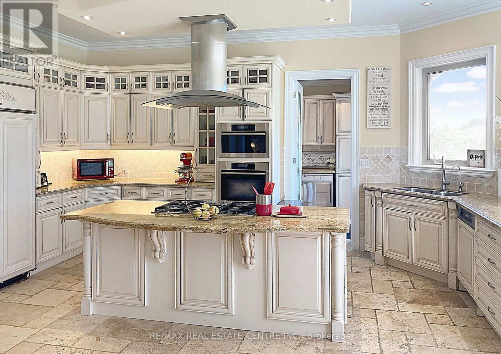 16282 27 Side Road, Halton Hills, Ontario  L0P 1N0 - Photo 13 - W12424452