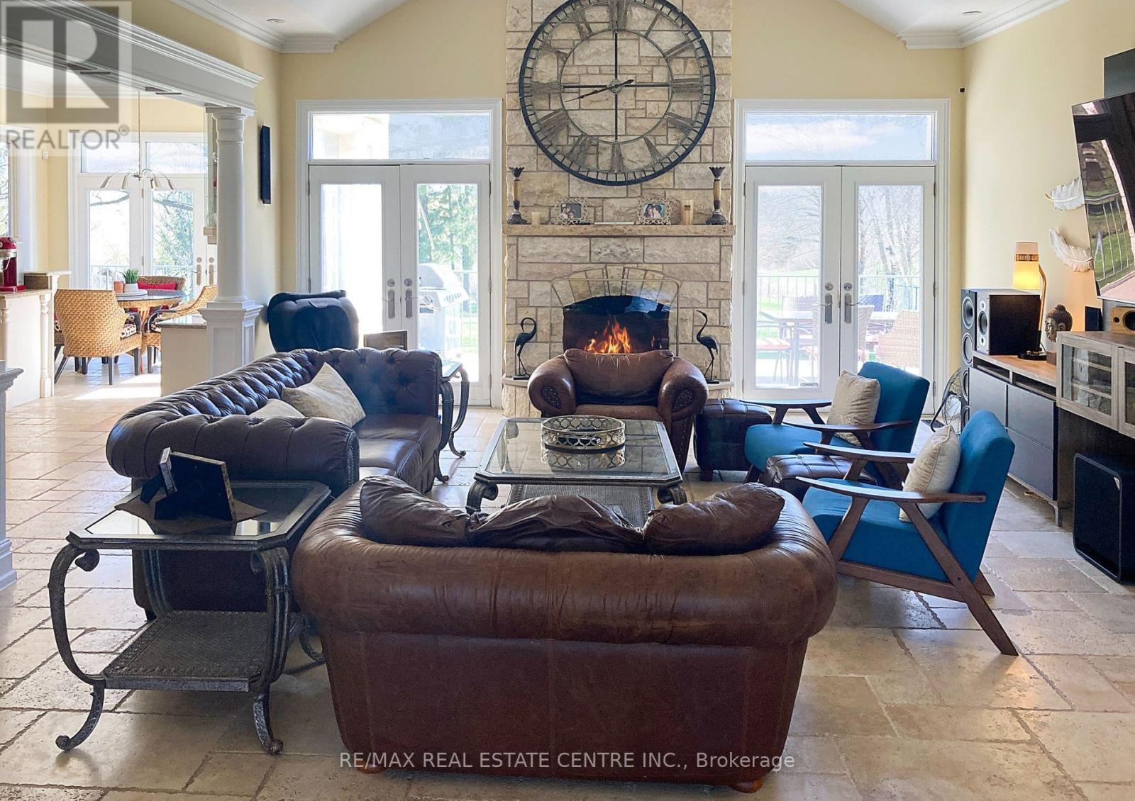 16282 27 Side Road, Halton Hills, Ontario  L0P 1N0 - Photo 9 - W12424452