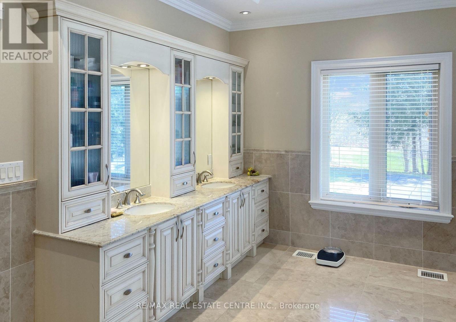 16282 27 Side Road, Halton Hills, Ontario  L0P 1N0 - Photo 25 - W12424452