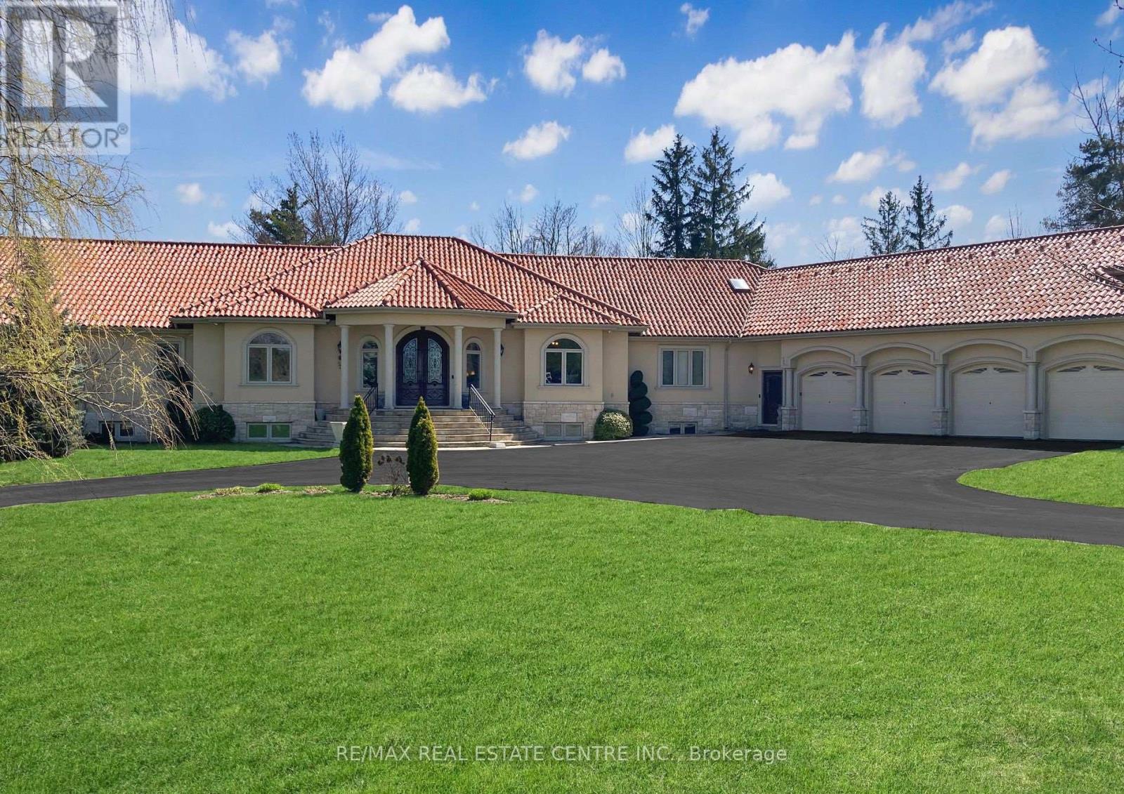 16282 27 Side Road, Halton Hills, Ontario  L0P 1N0 - Photo 5 - W12424452