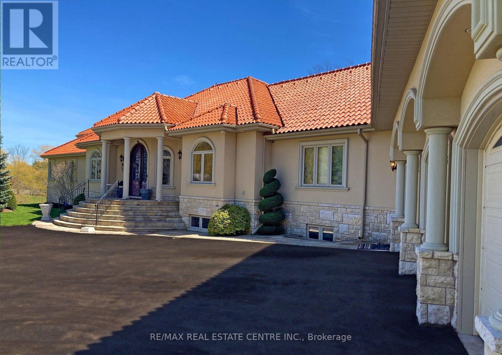 16282 27 Side Road, Halton Hills, Ontario  L0P 1N0 - Photo 4 - W12424452