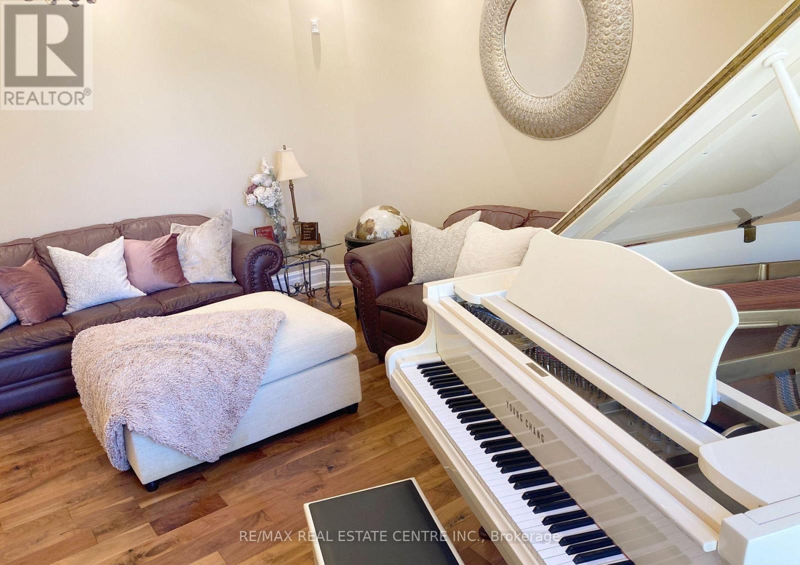 16282 27 Side Road, Halton Hills, Ontario  L0P 1N0 - Photo 22 - W12424452