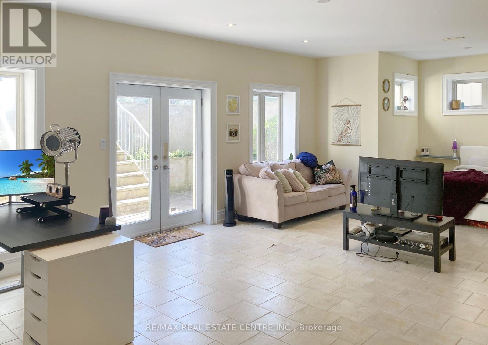 16282 27 Side Road, Halton Hills, Ontario  L0P 1N0 - Photo 26 - W12424452