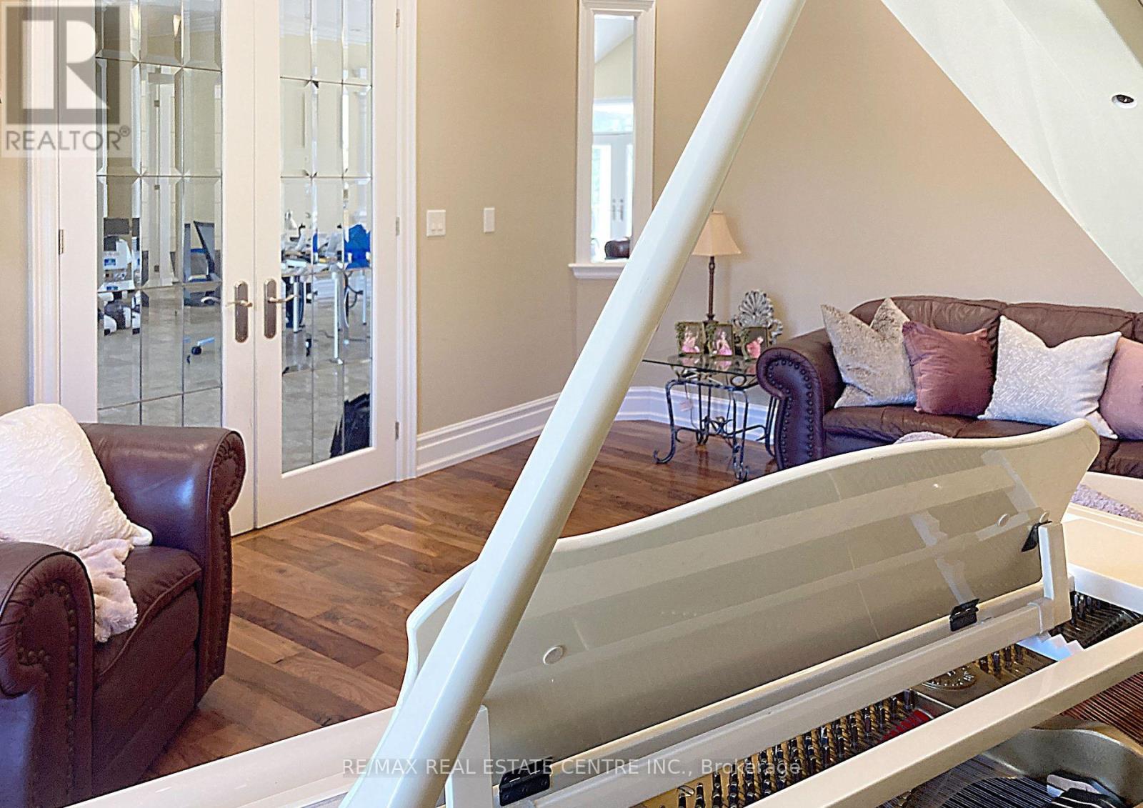 16282 27 Side Road, Halton Hills, Ontario  L0P 1N0 - Photo 23 - W12424452