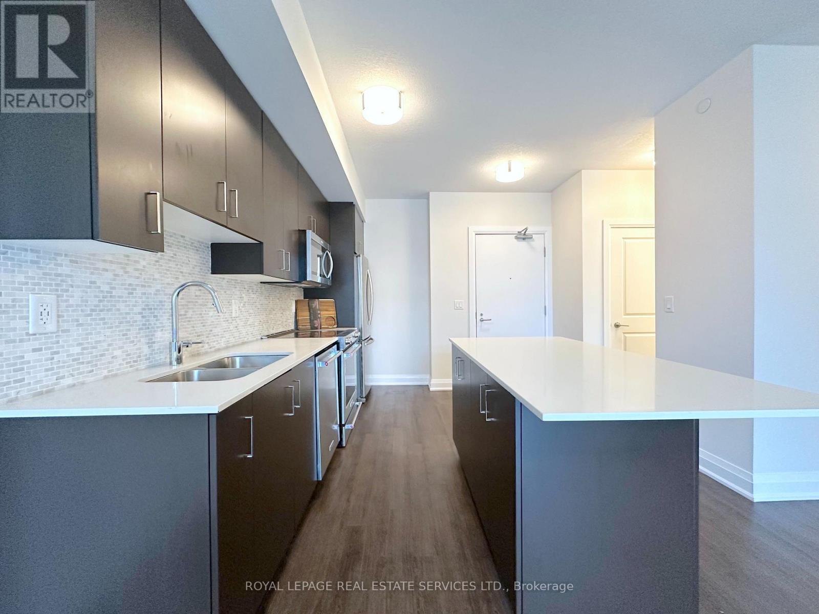 315 - 2333 Taunton Road, Oakville, Ontario  L6H 0N5 - Photo 2 - W12743528