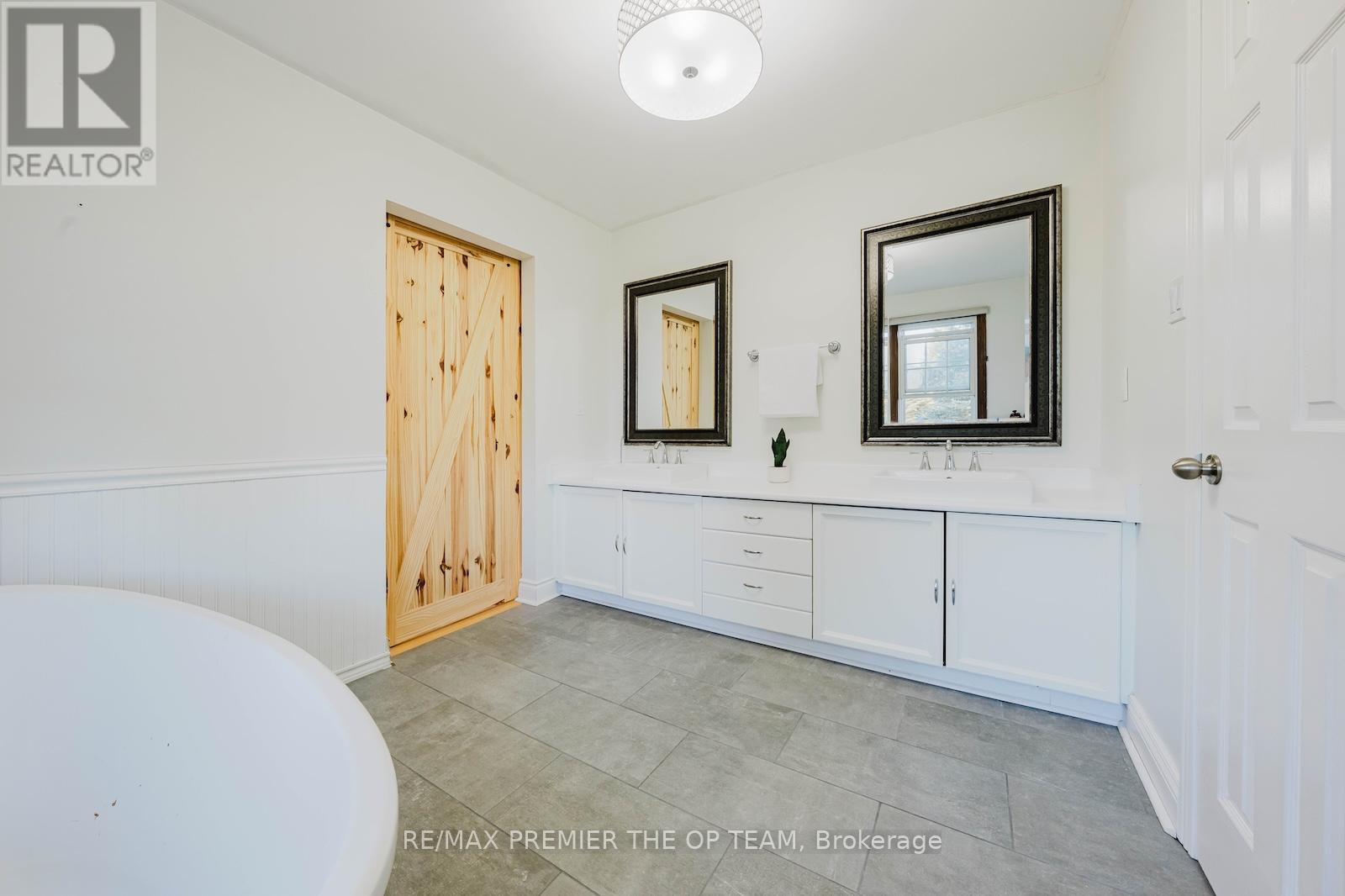 8 Elite Road, Caledon, Ontario  L7K 0K9 - Photo 23 - W12743592