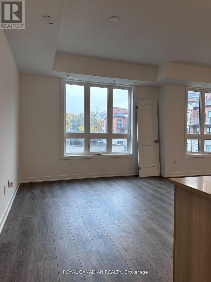 16 - 4015 Hickory Drive, Mississauga, Ontario  L4W 0G6 - Photo 5 - W12743632