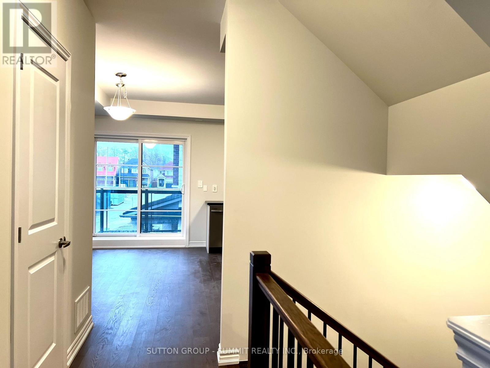 5930 Saigon Street, Mississauga, Ontario  L5V 0E9 - Photo 16 - W12743646