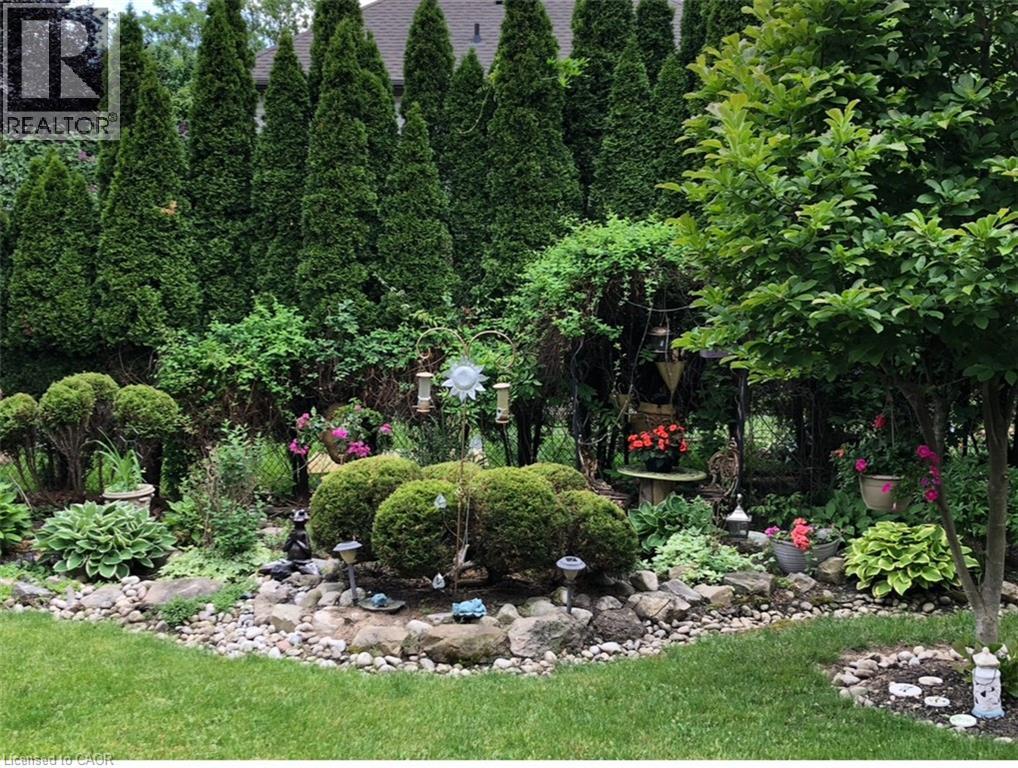 37 Southcreek Drive, Ancaster, Ontario  L9K 1M2 - Photo 39 - 40801911