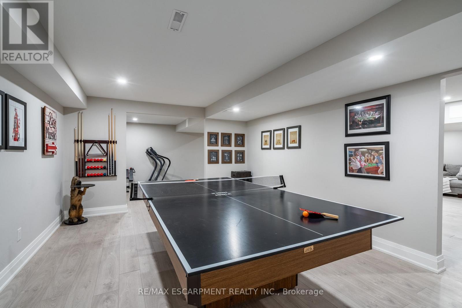 81 Flanders Drive, Hamilton, Ontario  L8B 0G6 - Photo 32 - X12743534